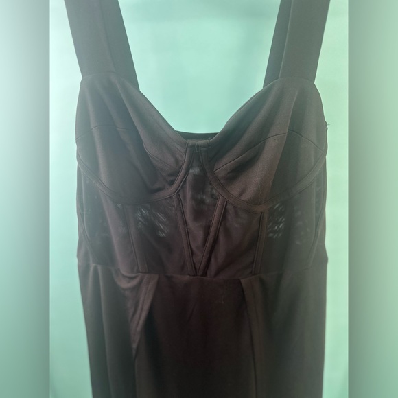 Cider Black Romper with high slits on each side. - Picture 3 of 3